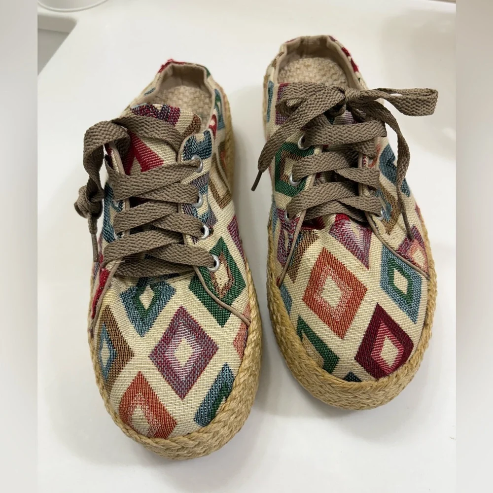 NEW Colorful Espadrille Shoes - Picture 1 of 6